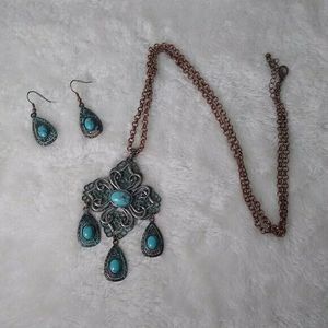 Filigree and Drop Necklace and Earring Set